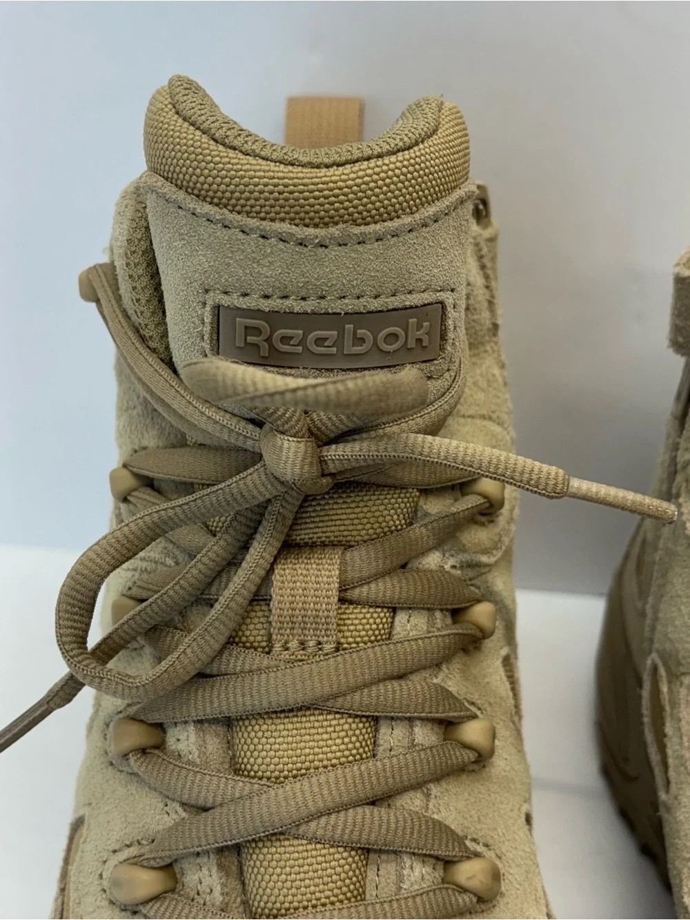 Reebok Desert Men’s Tan Suede Tactical Boots Rapid Response RB Side Zip 9 W EUC